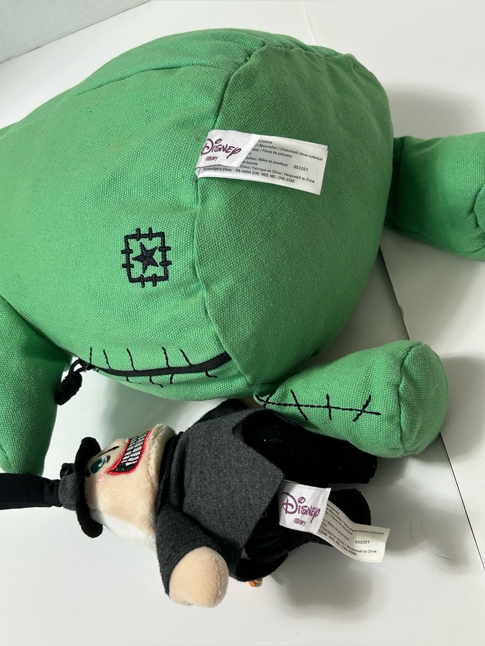 Scentsy Buddy Oogie Boogie Nightmare Before Christmas & Mayor Plush Buddy Clip - Picture 3 of 5